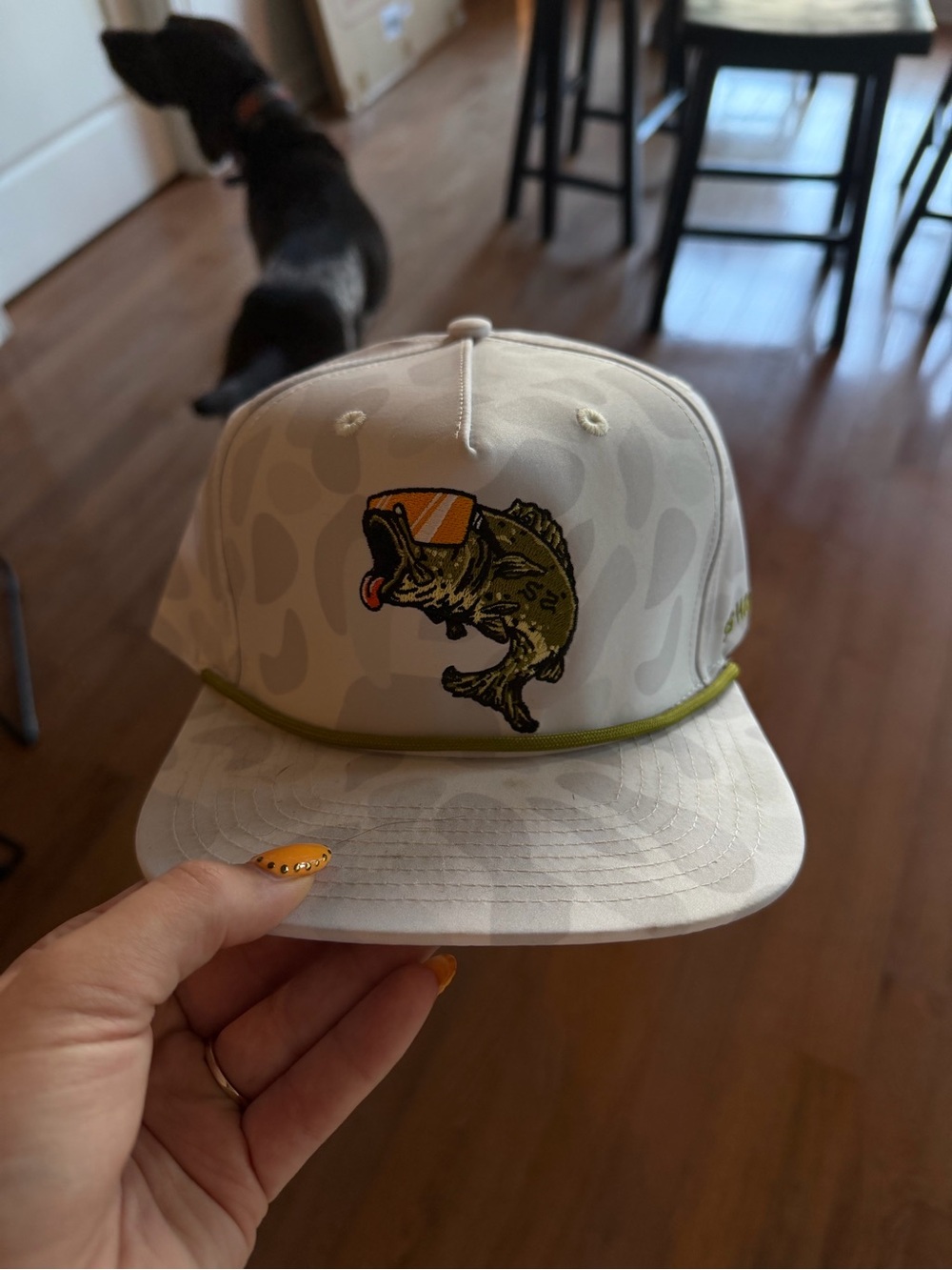 Southern string hat - Picture 2 of 2